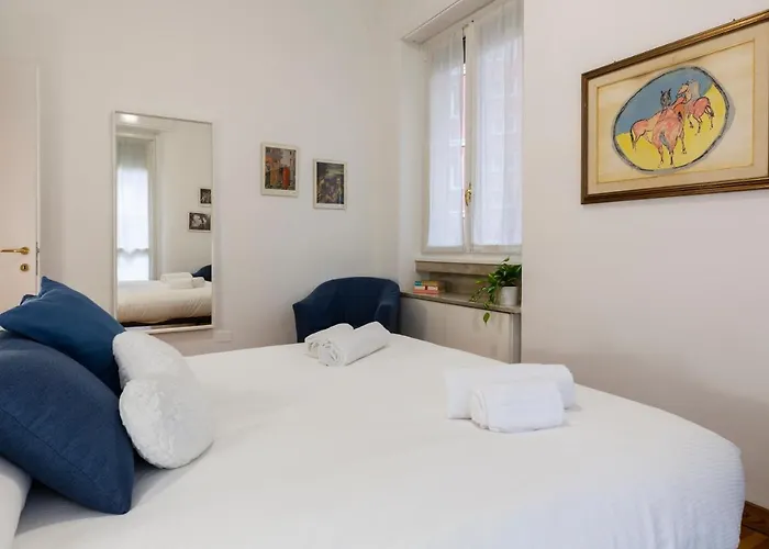 Living Isola Apartment Milan