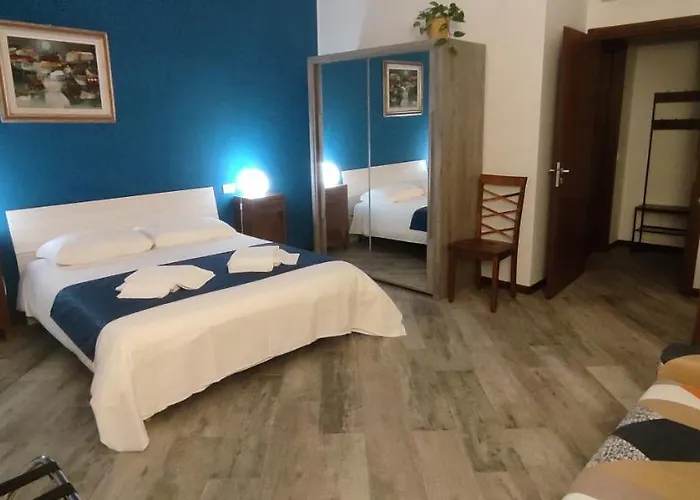 Sansirofiera 3* ميلان