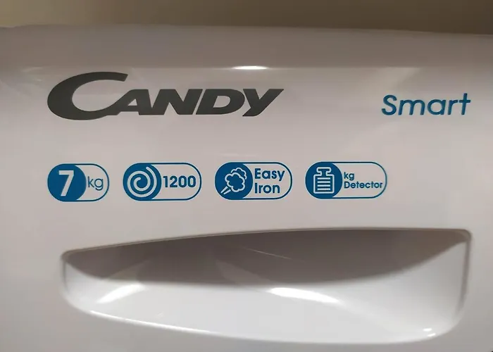 Nuovo Loft Con Terrazzo, M2, Navigli, Ieo, Humanitas, Bocconi Milan