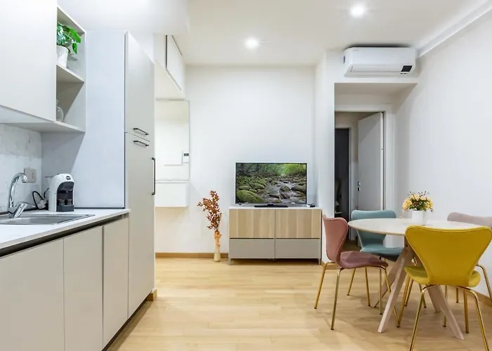 Easylife - Accogliente Bilocale In Zona Porta Venezia شقة