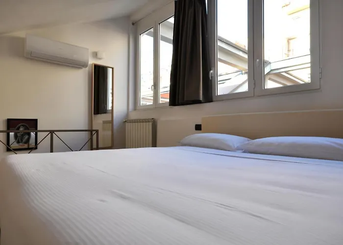 Appartement Loft Ristrutturato Vicino M4 Argonne - San Benigno *