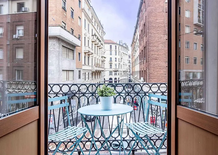 Easylife - - Mora 2 - Navigli * Mediolan