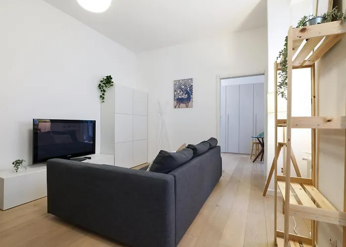 Apartamento Primopiano - Copernico 10 *