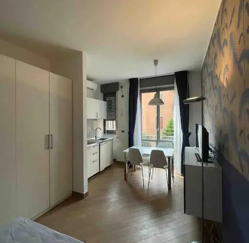Апартаменты Bijou In Marghera District Милан