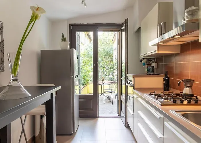 Apartment Life Is Beautiful Design Loft Navigli Romolo, Smarttv, Wifi, Ac And Street Parking Milan