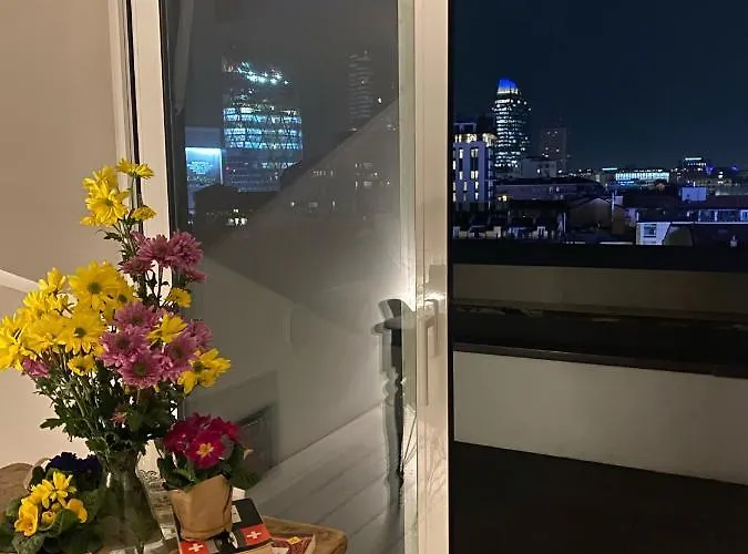 דירה Attic 9th Floor With 2 Terrace In Center Brera With Amazing View מילאנו