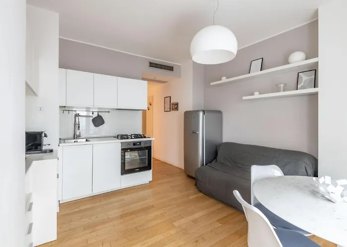 Easylife - - Castaldi 25 - Porta Venezia * Milan