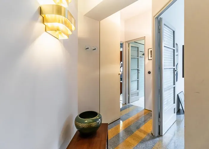 Easylife - Sofisticato Bilocale Zona Navigli * Milano