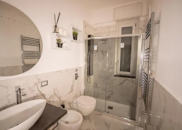 شقة N&ghomesweethome Raffaelloelegante Ideale Affari *