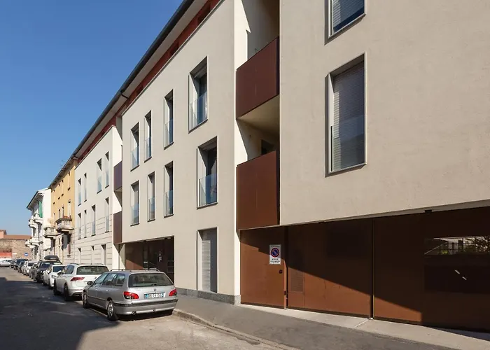 Renovated Politecnico Terrace Apt Апартаменты *