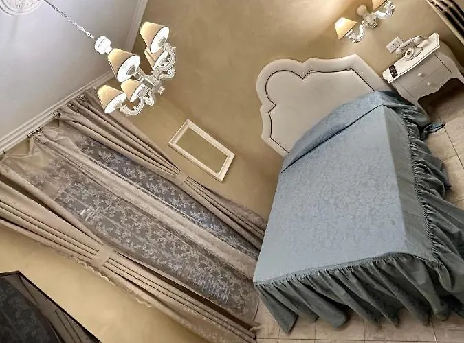 Boutique Calais * ミラノ