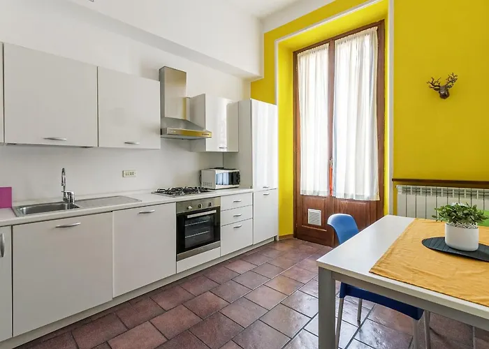 Maroncelli- 2062 By Halldis דירה מילאנו