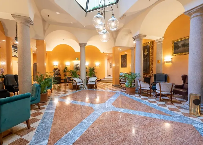 Regina 4*