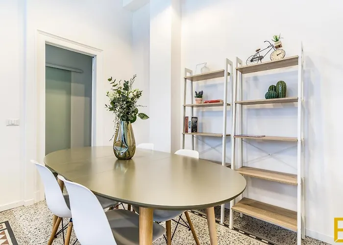 Apartment Beplace In Fiera Milan