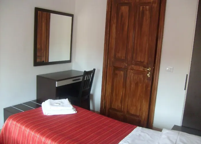 Euro 住宿加早餐酒店