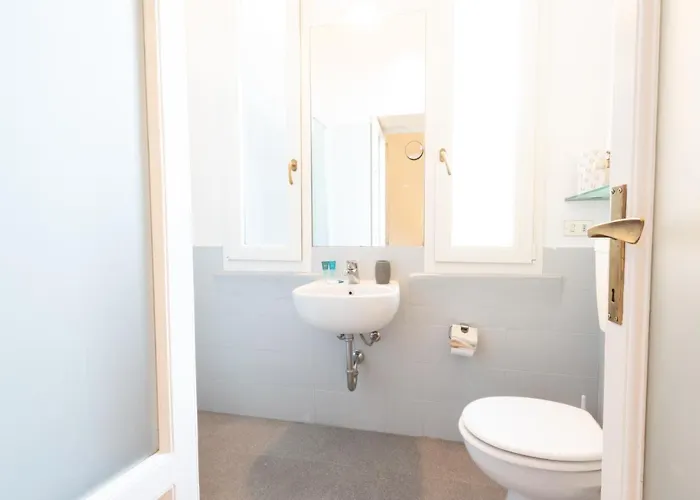 Porta Venezia Elegant Penthouse With Terrace * מילאנו