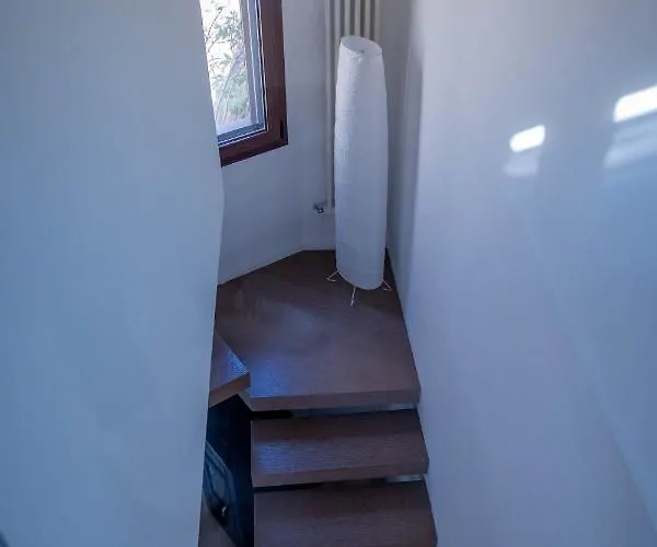 아파트 L'arche Comfort & Relax - Loft Garden In Via Torricelli