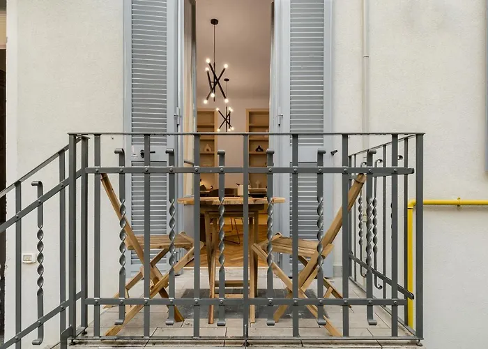 Casa Unica - Elegant With Balcony - Centrale 1 * Mediolan