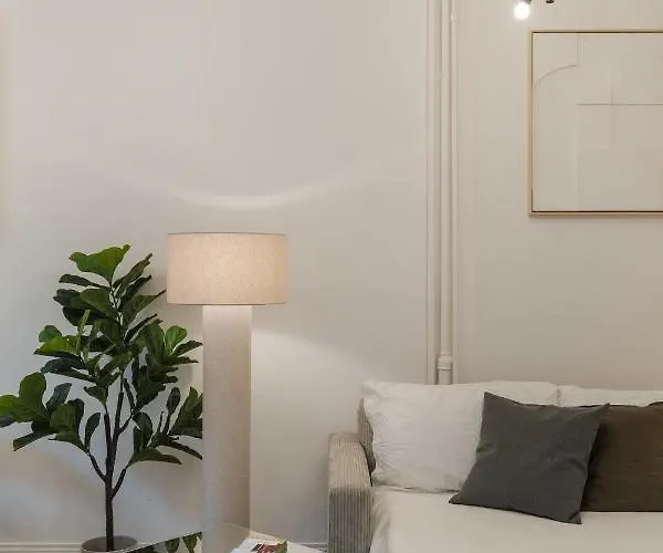Casa Unica - Elegant With Balcony - Centrale 1 Apartament Mediolan