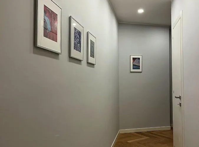 Sbam House