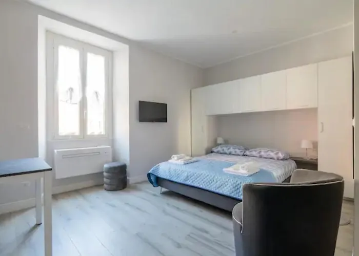 Arco Della Pace Modern Appartement