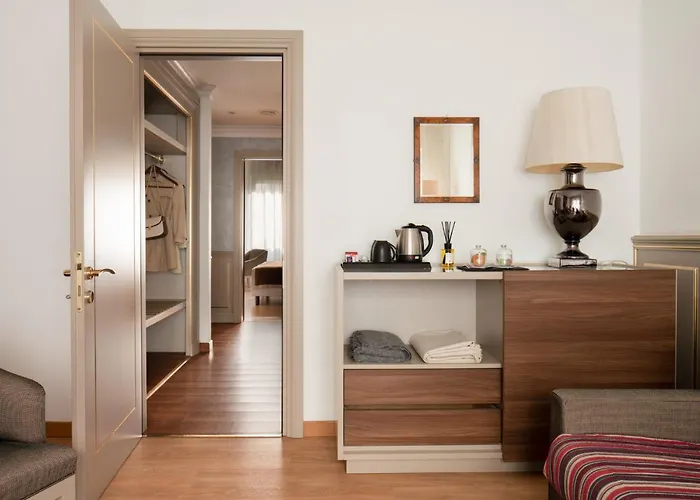 Romana 4* Milano
