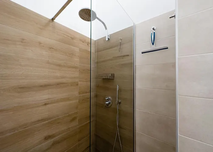 Guesthost - Fiera & Mico Comfy Apartamento Milão