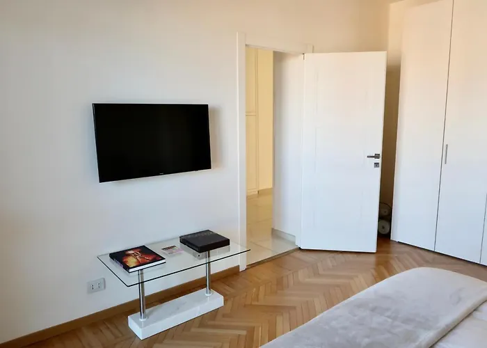 Appartamento Lux 180sqm Flat - Entire Last Floor *