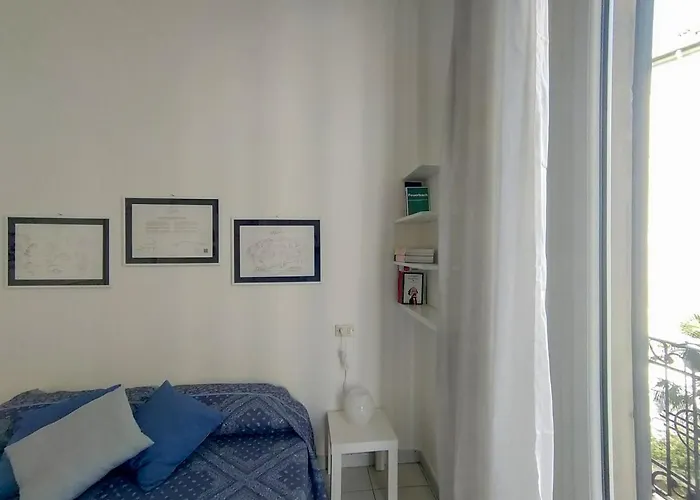 Eustachi Interior Apartman