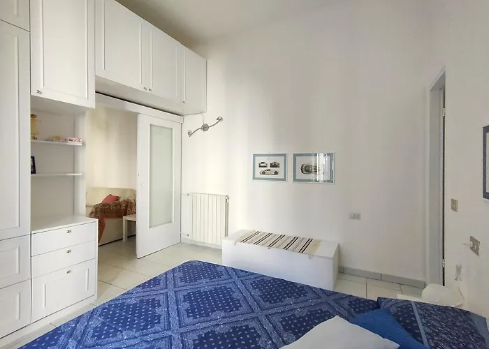 Eustachi Interior Apartman