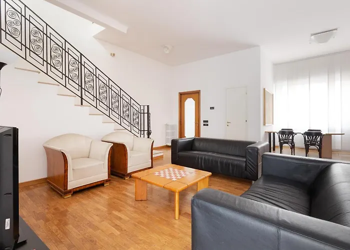 Villa Ca' Stellini - Comoda Casa Indipendente Con Parcheggio Privato Milan