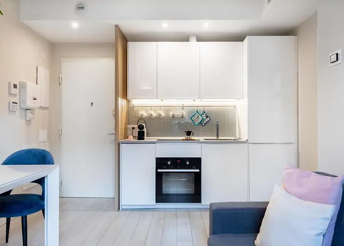 Отель Candy House Милан