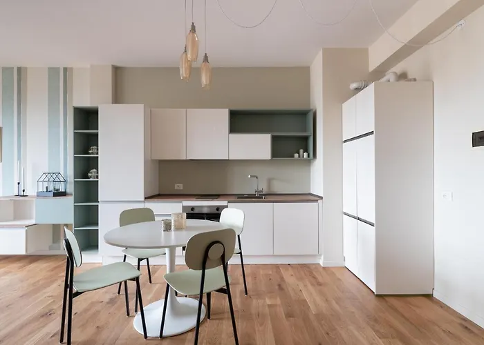 Smart Loft In - Апартаменты Милан
