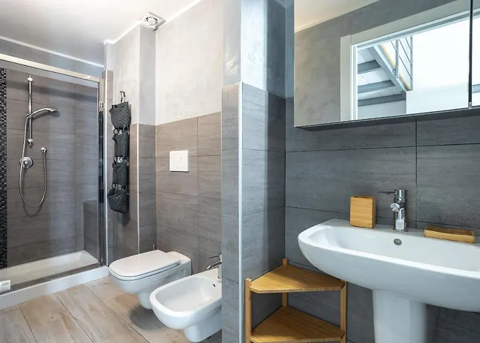 Navigli-duomo Exclusive Design Loft Su Due Piani Con Wifi Apartmán *