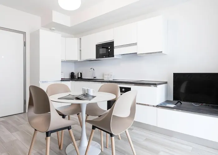 Pasolini 70 A - Uptown Apartmán