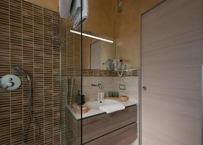 Zona Apartment *