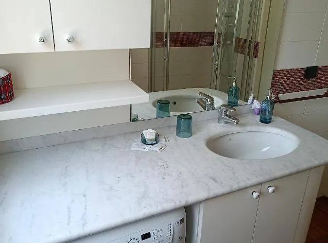 בית הארחה Double Private Bathroom Bocconi Prada Ied