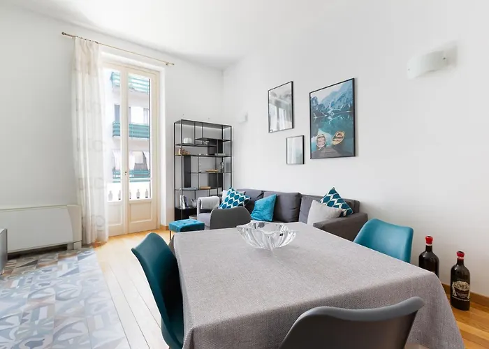Con Balcone- Bullona District * Milan