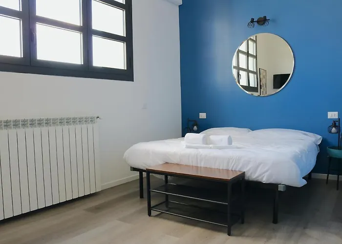 Smart And Comfy - Via Repubblica Di San Marino * Milan