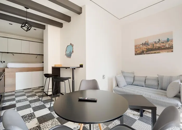 Апартаменты Guesthost - Renovated Apts *