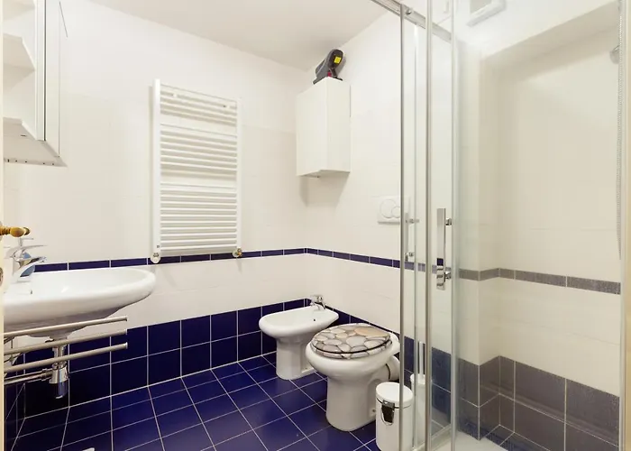 Appartement Con Balcone- Bullona District Milan