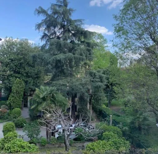 アパート Il Giardino Garden View