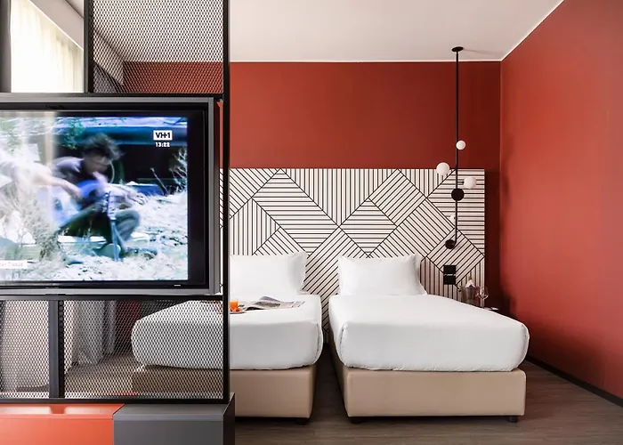 Quark Hotel