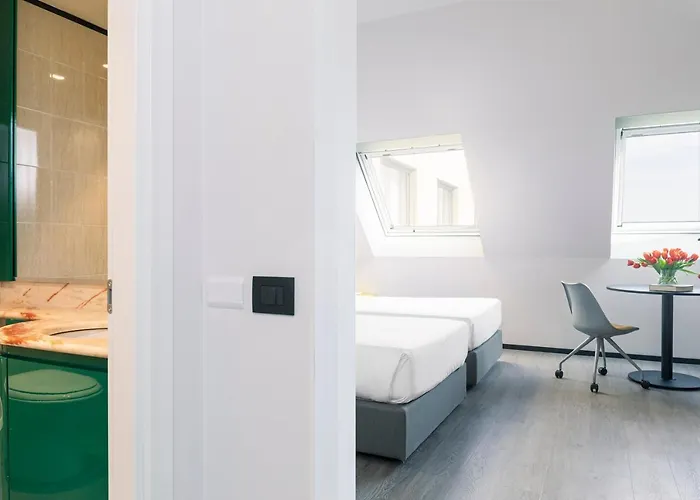 Quark Hotel 4*