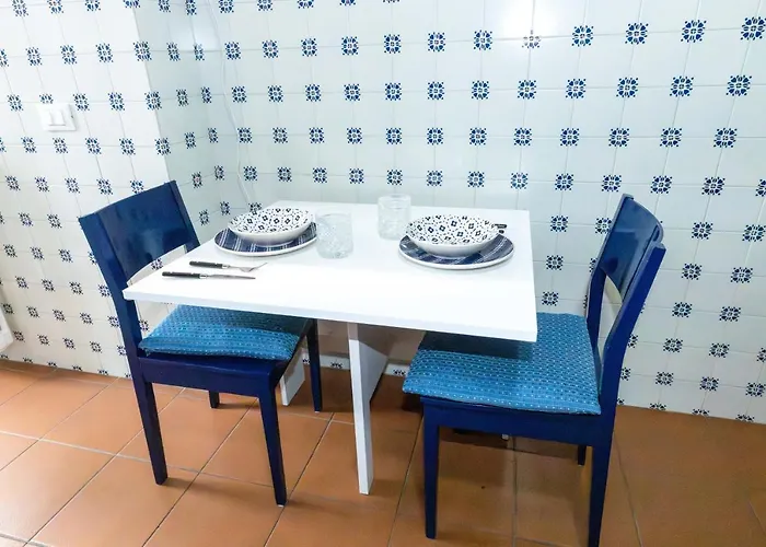 Flat 5 Min From Duomo With Park For Small Cars