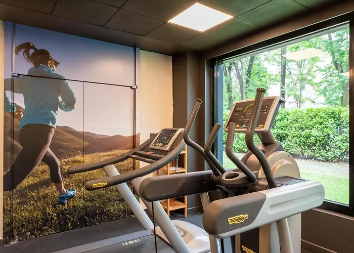 Otel Novotel Nord Ca' Granda 4*