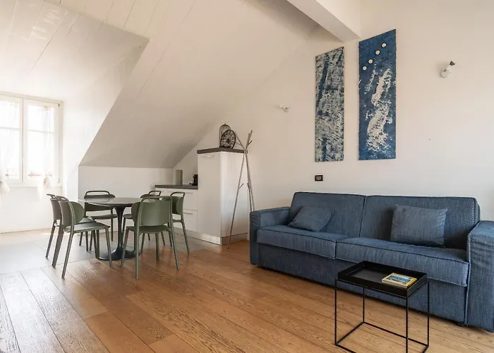 Easyhomes - Brera Luxury Appartamento