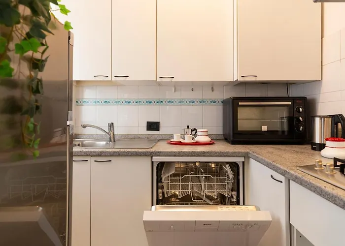 Canonica 32 - Arco Della Pace Milano