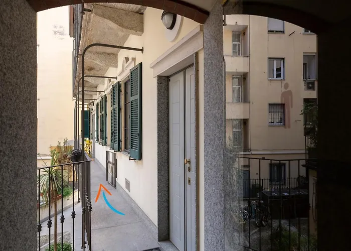 Canonica 32 - Arco Della Pace Lägenhet *