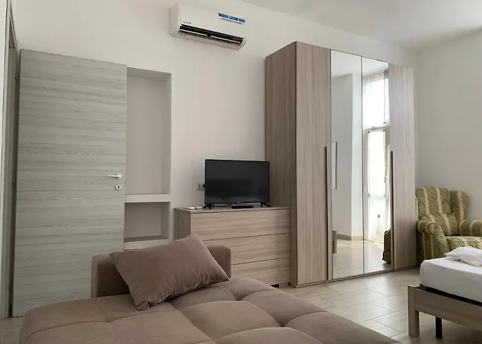 Naviglio Apartment *